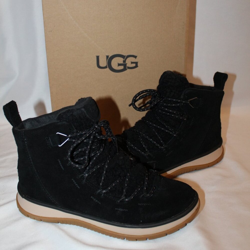 NIB UGG WOMEN'S WATERPROOF LAKESIDER SUEDE LACE UP BOOTS‎ BLACK